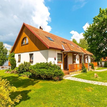 Apartments U Jezera Cerna Černá v Pošumaví Exteriör bild