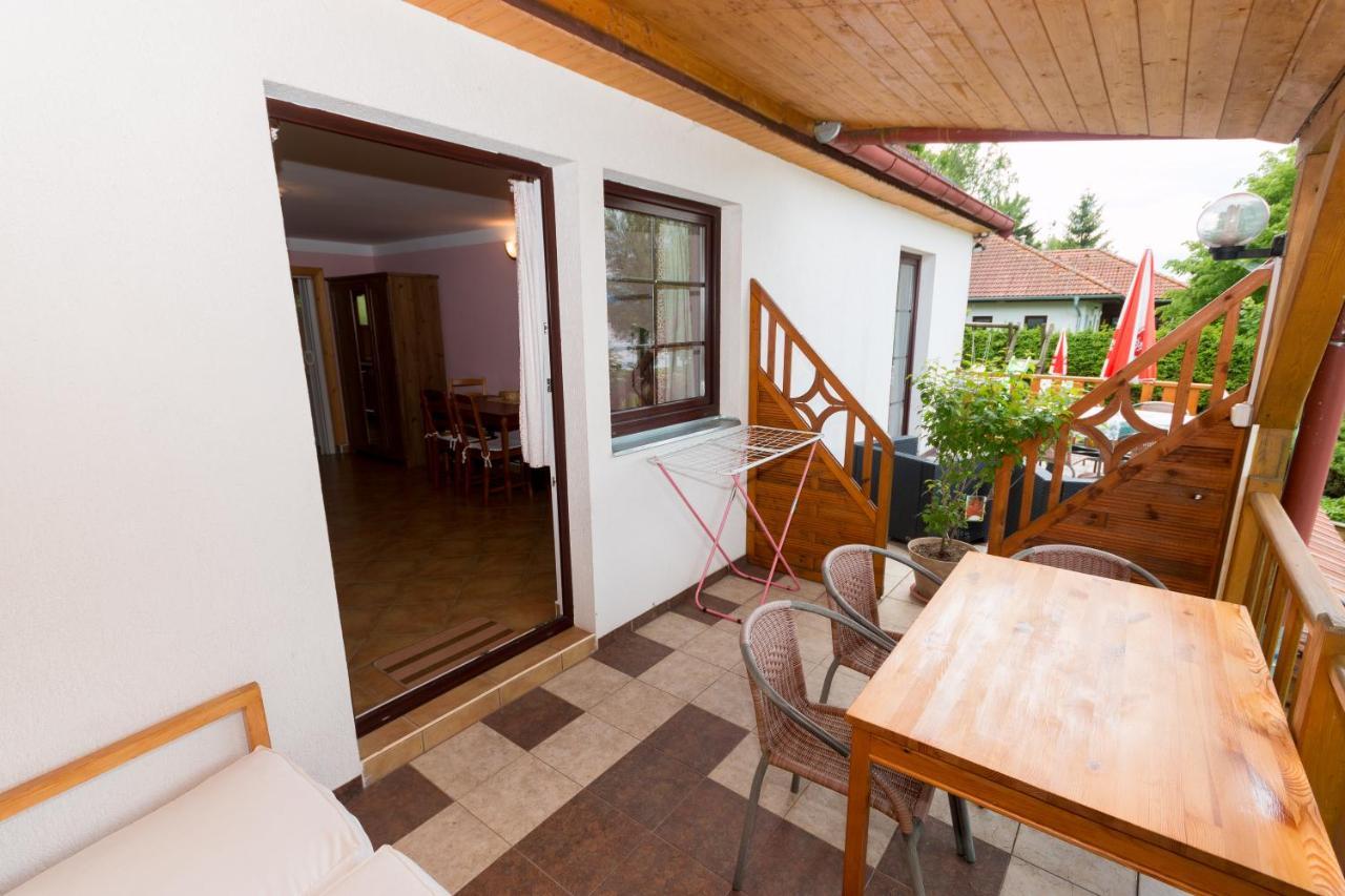 Apartments U Jezera Cerna Černá v Pošumaví Exteriör bild