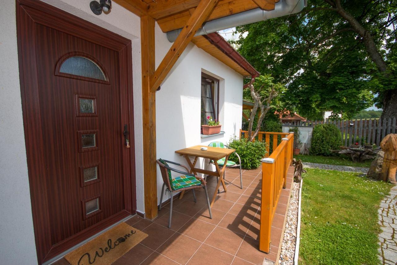 Apartments U Jezera Cerna Černá v Pošumaví Exteriör bild